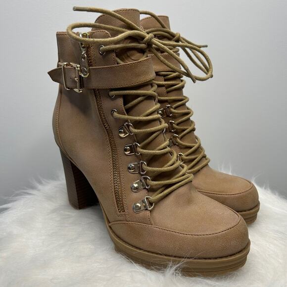 G BY GUESS Lace Up Booties Womens Size 9.5 Tan Heeled Boots Streetwear Utility - Picture 3 of 8